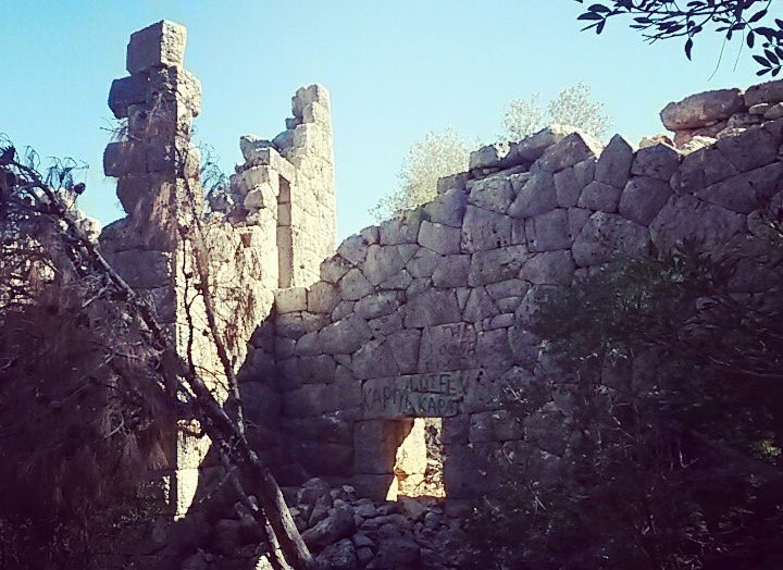 Yazı: Karadere