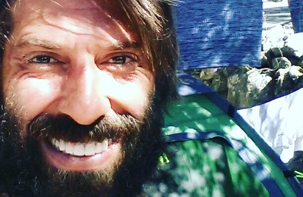 Yazı: Ağustos Böcekleri
